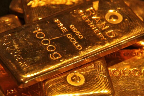 Gold soars ₹1,650 to scale fresh peak of ₹98,100 per 10 gm; silver jumps ₹1,900
