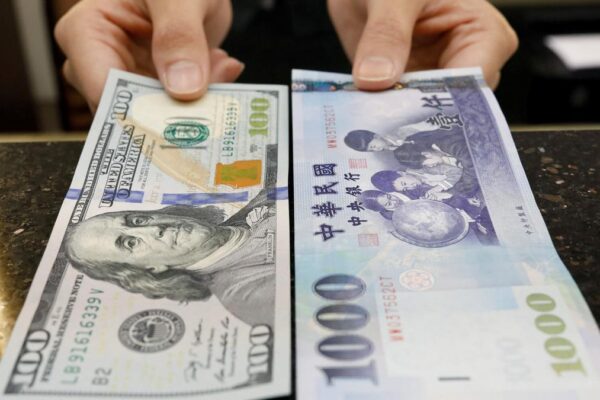 Foreign investors inject ₹14,167 crore in equities this month