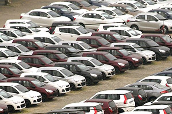 PV sales dipped 1%, two-wheelers grew 2.2% YoY in May: SIAM